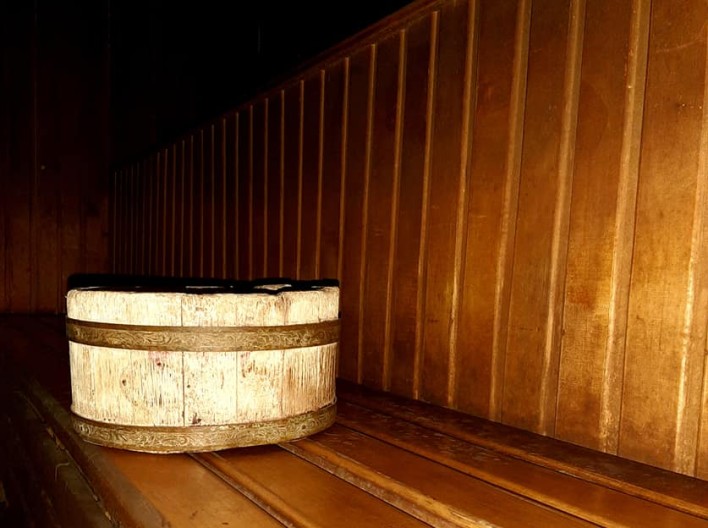 Готельно-ресторанний комплекс «Вікторія» (Оброшино)