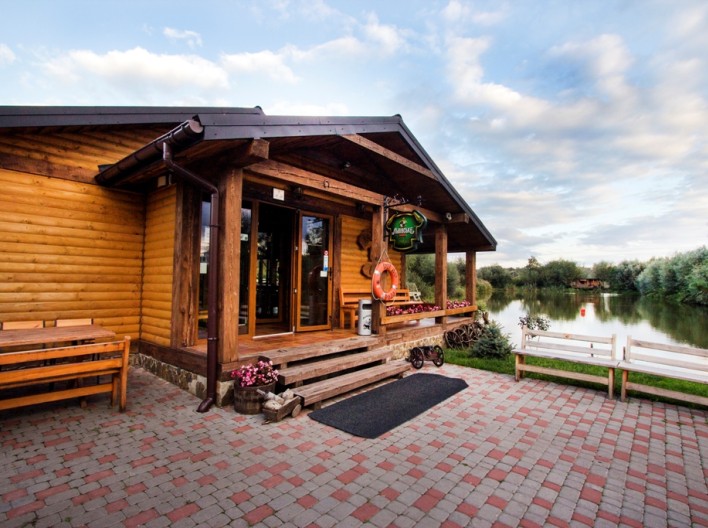 Лазня на дровах в комплексі «Козацька рада»