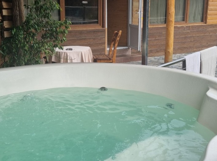 Комплекс відпочинку «Aquatel Complex»